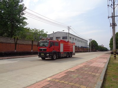 中潔牌XZL5340GXFSG170/Z6型水罐消防車